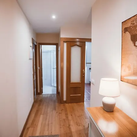 Ayalgas, En Vut-3935-as Llanes