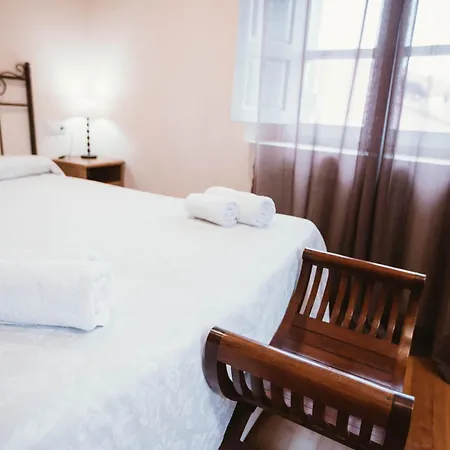 Ayalgas, En Vut-3935-as Llanes